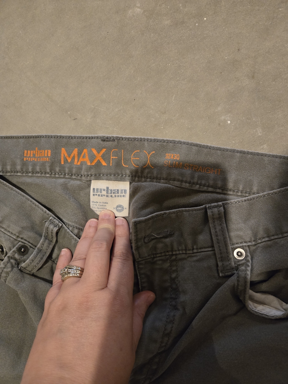 Urban Pipeline MAXFLEX Slim Straight Men’s Jeans - Olive Gray